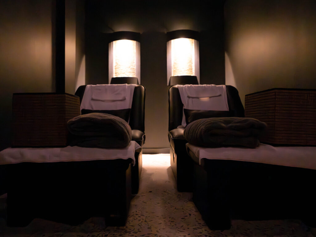 Utopia Massage Bed 2