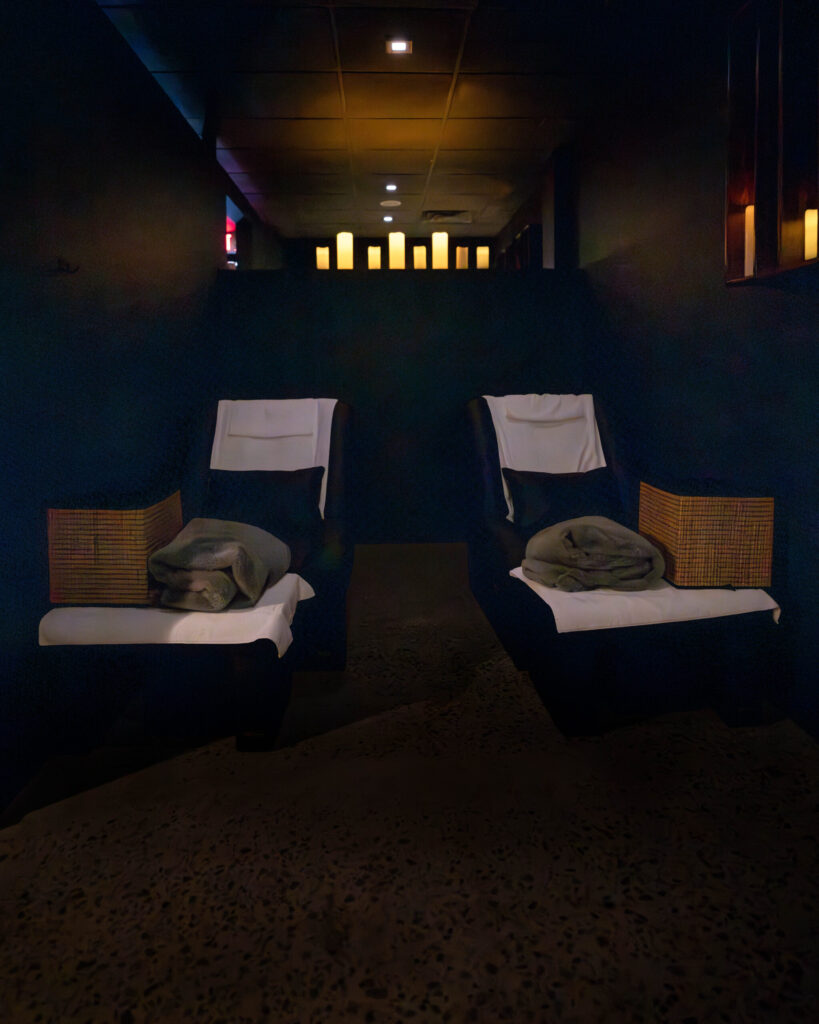 Utopia Massage Bed 4